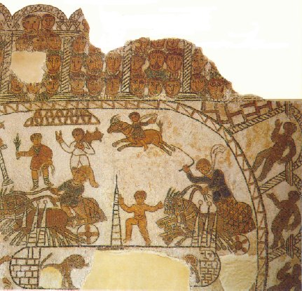 Particolare di mosaico con la rappresentazione di una corsa di cocchi nel circo