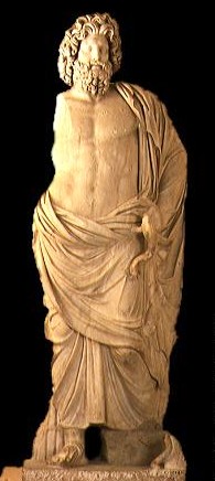 Statua monumentale di Esculapio, il dio delle guarigioni