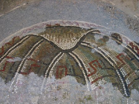 Splendido mosaico in ambienti interni delle Terme di Julia Memmia