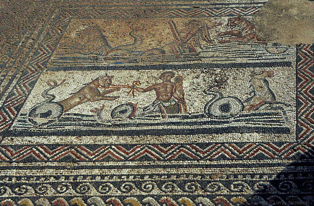 Mosaico di Amphitione