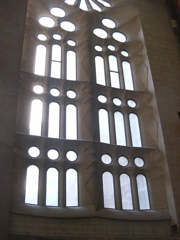 Barcellona: finestra di luce nella Cattedrale della Sagrada Familia