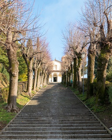 Santuario della Madonna del Carmelo a Montevecchia