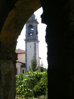 Il campanile visto dai Ruderi del palazzo Pirovano