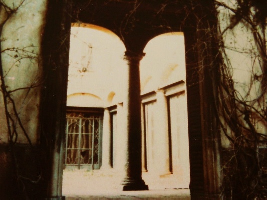 Cortile interno del Palazzo Pirovano-Visconti