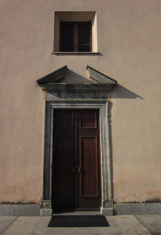 L'entrata medioevale della chiesa di san Gregorio a Oriano