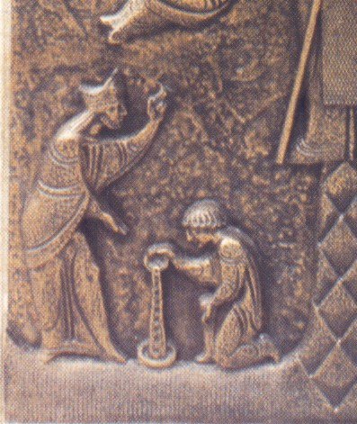 Agostino incontra un bimbo sulla spiaggia: il mistero della Trinit, particolare della porta di sant'Agostino a Ried