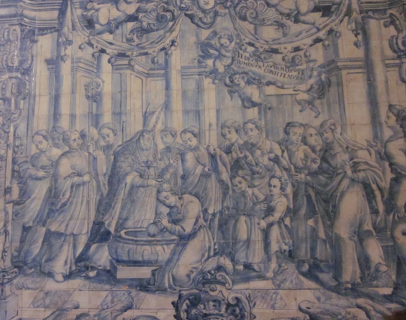 La scena del battesimo di sant'Agostino a Milano nella chiesa di santa Cruz a Coimbra