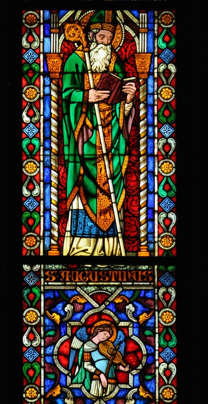Sant'Agostino, particolare della vetrata dietro l'altare maggiore in S. Francesco a Pisa