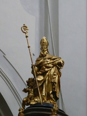 Statua di sant'Agostino