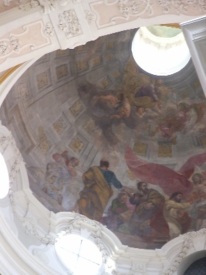 Particolare della cupola con gli affreschi