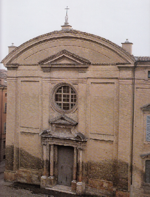 Portale della chiesa di sant'Agostino a Modena