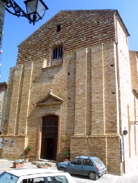 Il portale della chiesa di S. Agostino a Santa Vittoria in Matenano