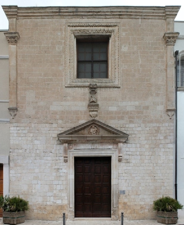 Facciata della chiesa di sant'Agostino di Modugno