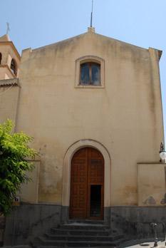 La facciata della chiesa di sant'Agostino a Centuripe