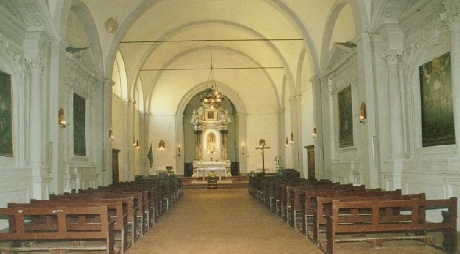 Interno della chiesa di sant'Agostino ad Asciano