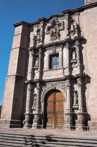 La facciata della chiesa di sant'Agostino a Queretaro