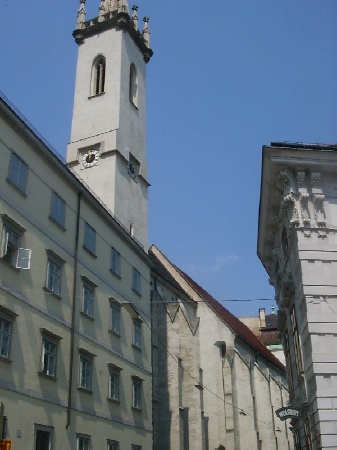 Il campanile e il convento agostiniani in Augustinerstrae