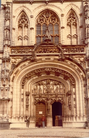 La facciata della chiesa di Bourg-en-Bresse