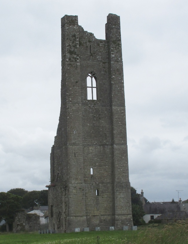 La torre-campanile della Abbazia di Trim