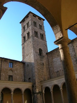 La  torre campanaria 