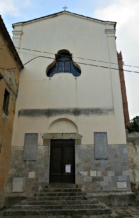 Chiostro del convento agostiniano di Calci