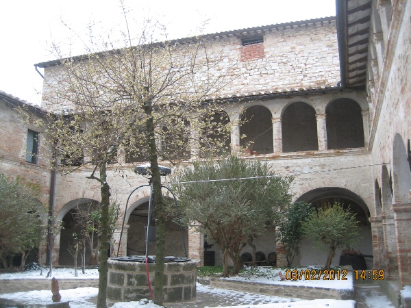 Il chiostro del convento di S. Agostino a Corciano, foto di Marco Mariotti Paradisi con l'autorizzazione del proprietario signor Paolo Massini