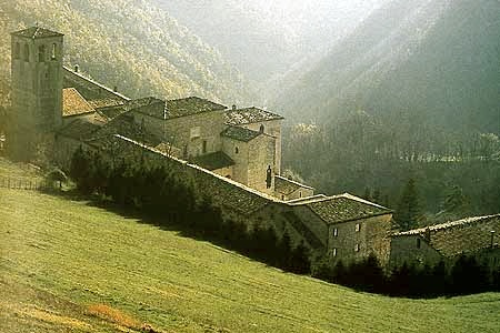 Immagine del monastero di Fonte Avellana