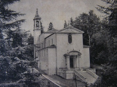 La chiesa parrocchiale (1950) dopo dell'ampliamento del 1930