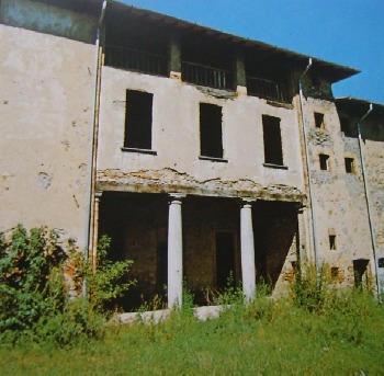 Interno della villa nel 1980 prima della ristrutturazione