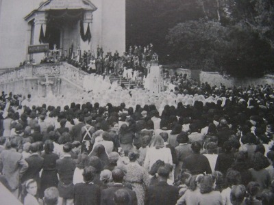 La grande manifestazione del 1954 durante le celebrazioni agostiniane