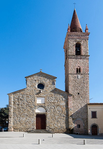 La facciata della chiesa di sant'Agostino ad Arezzo